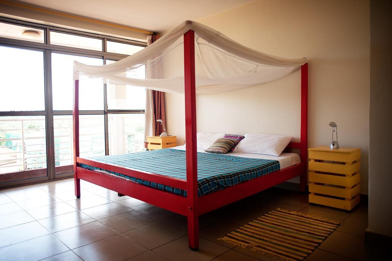 Hostel Bushpig Backpackers Kampala Exterior foto