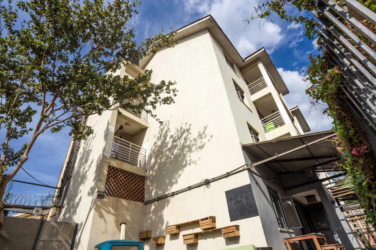 Hostel Bushpig Backpackers Kampala Exterior foto